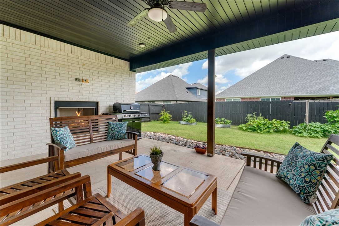 Diamond Estates Ph Iii Centerton - Residential