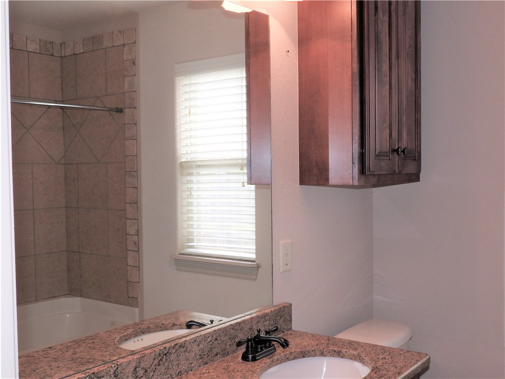 Virginia's Grove Sub-Bentonville - Residential Lease