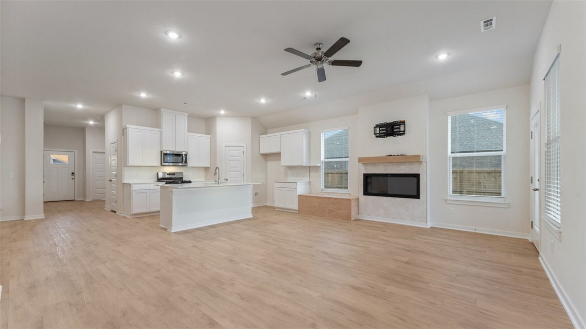 Goose Creek Village Ph Iii - Residential Lease