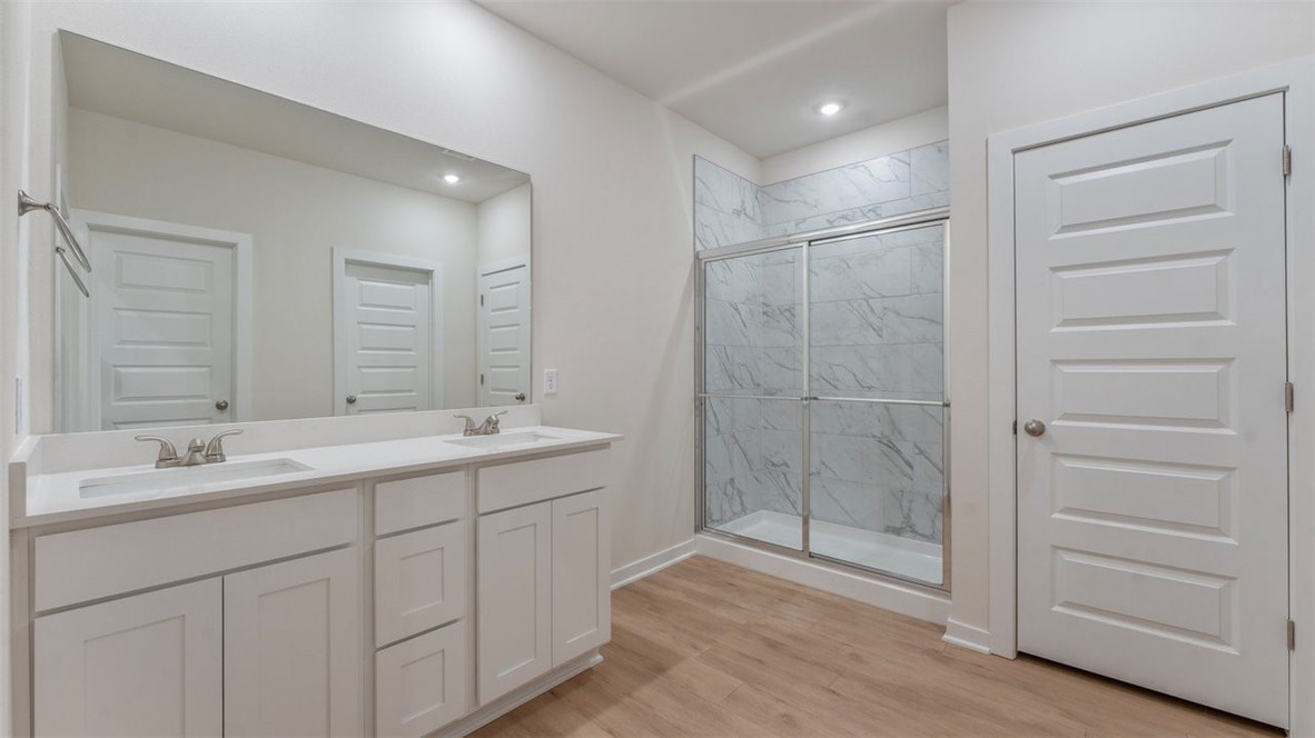 Goose Creek Village Ph Iii - Residential Lease