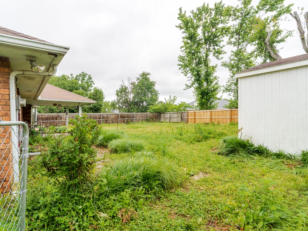 Whispering Timbers Ph 6 Rogers - Residential Lease