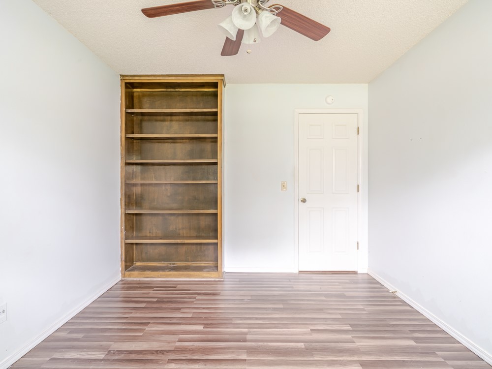 Whispering Timbers Ph 6 Rogers - Residential Lease