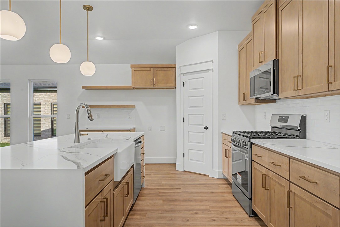 Woodcrest Walk - Residential