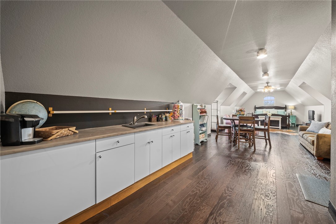 Ridgewood Sub Cave Spgs - Residential
