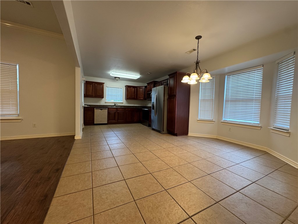 Bellview Residence Add Ph 1 Rogers - Residential Lease