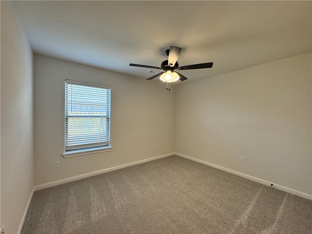 Hunt Farms, Phase 1 - Residential Lease