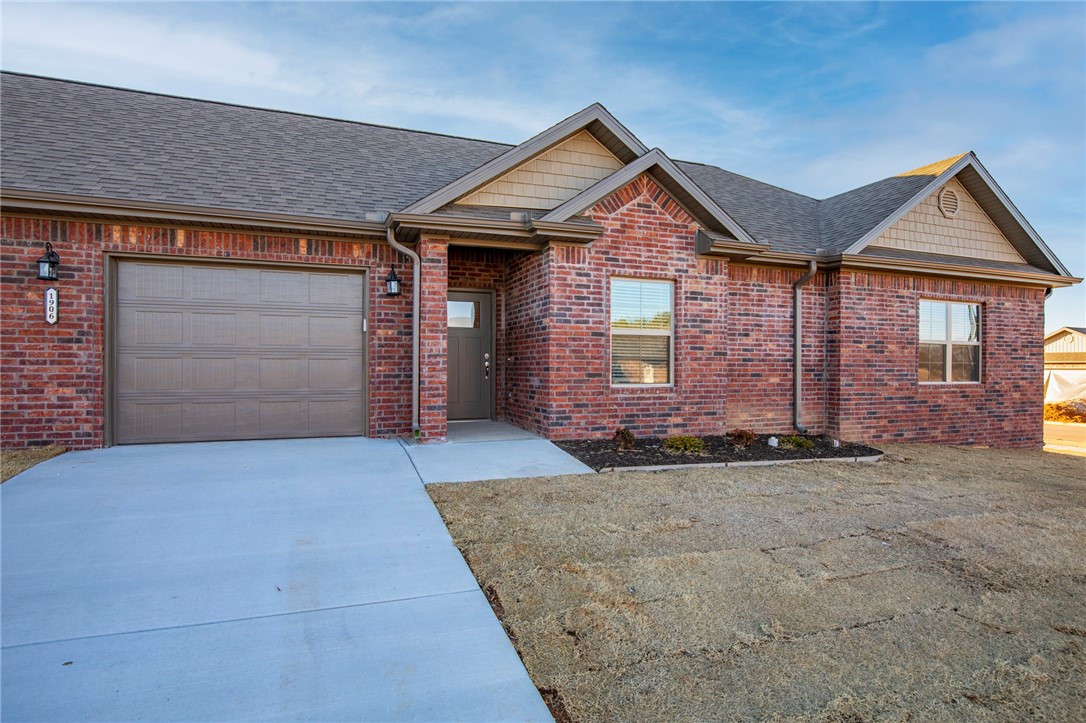 Belmont Pea Ridge - Residential Lease