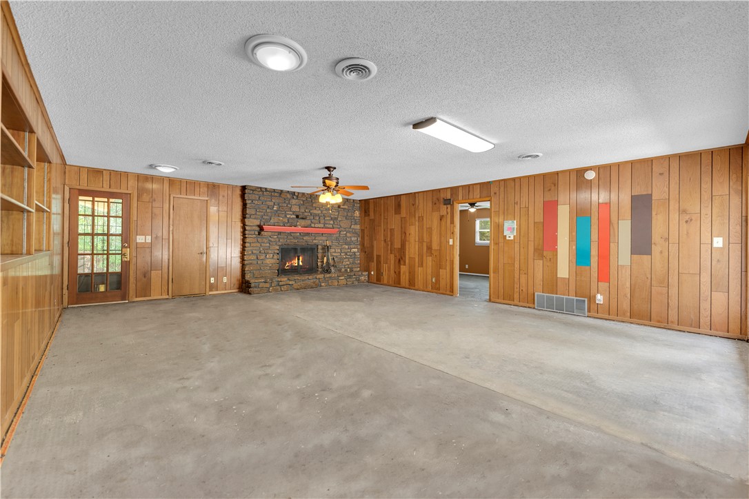 Crumpackertweedy Add - Residential