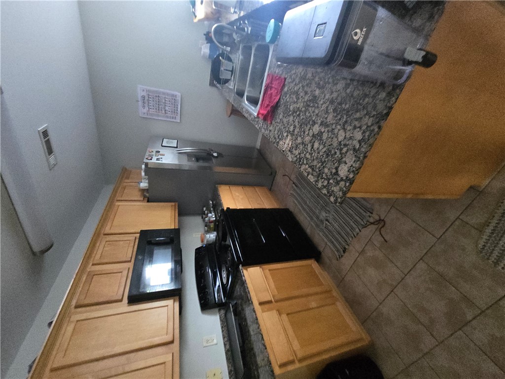 Riverwalk Farm Estate Ph I Bentonville - Residential Lease