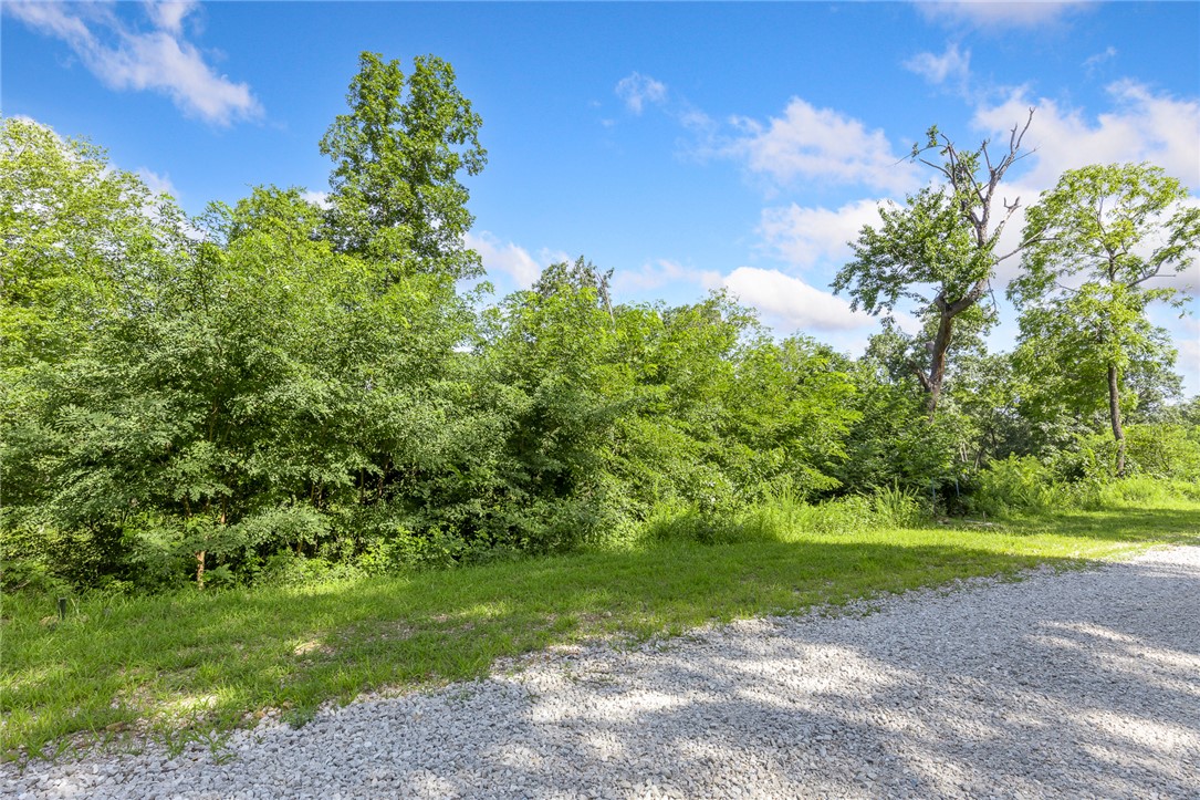 Round Mountain Estates - Land