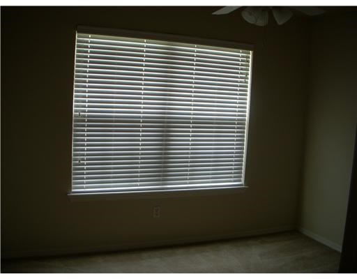 Standing Oaks - Residential Lease