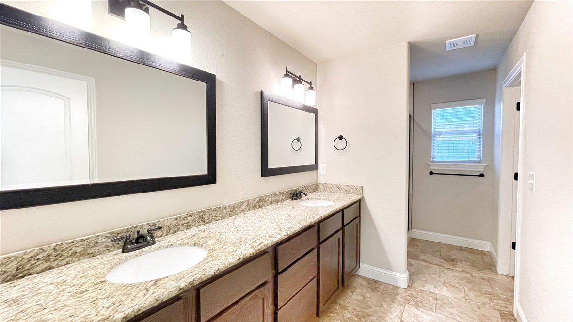 Sundowner Sub Ph 3 - Residential Lease