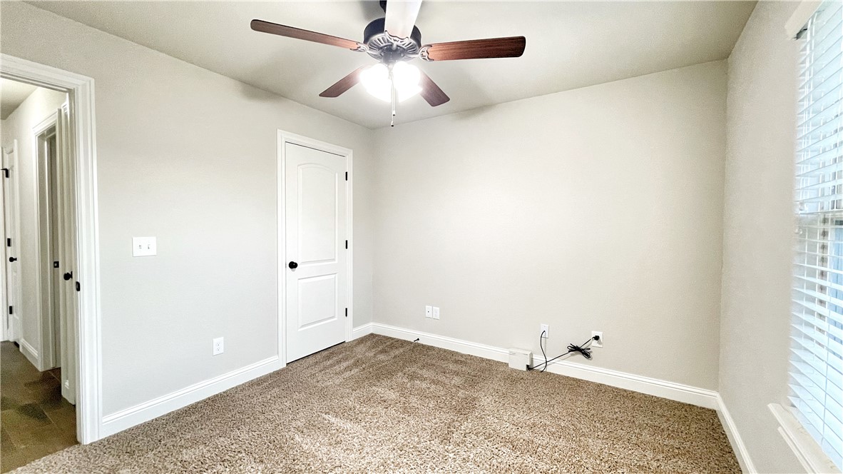 Sundowner Sub Ph 3 - Residential Lease