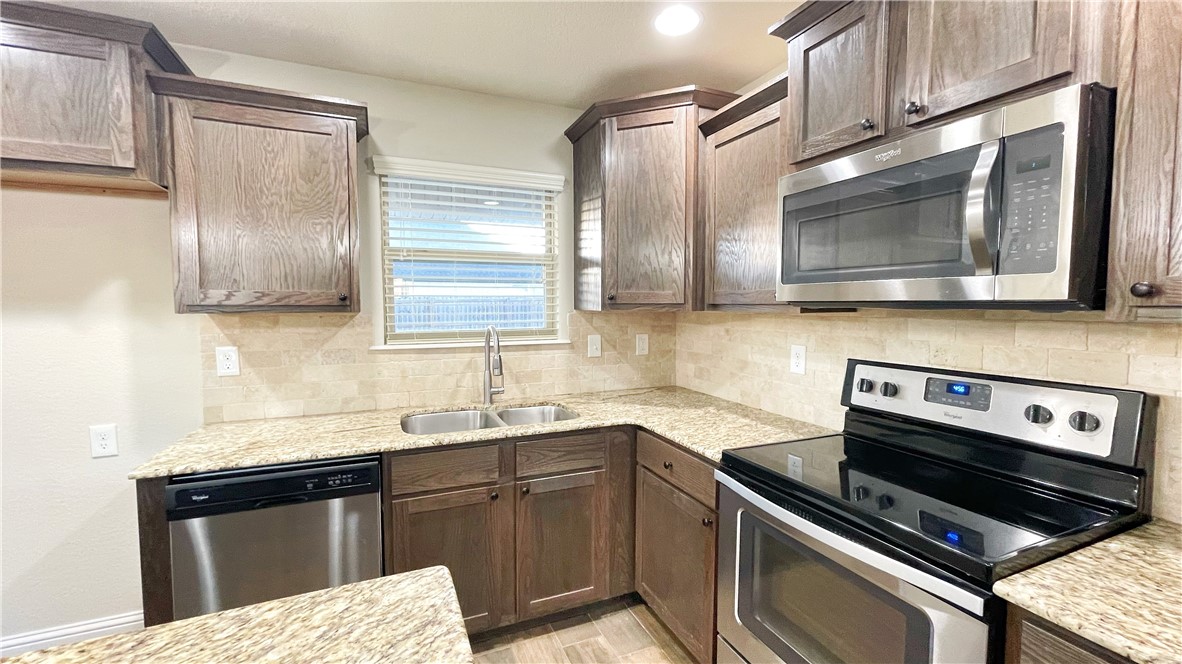 Sundowner Sub Ph 3 - Residential Lease