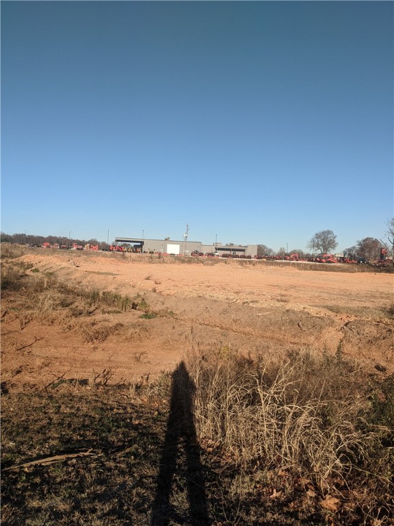 Great Corner Property located on Hwy65 N and Airport Road. Soon to have a stoplight access off of Hwy 65 & Airport Rd.  3.10 acres. Utilities Available - City Water, sewer,  electric & natural gas.