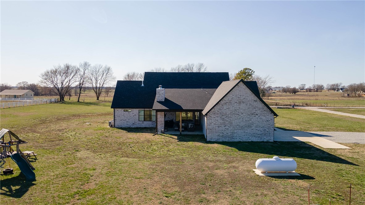 01-18-34-RURAL - Residential