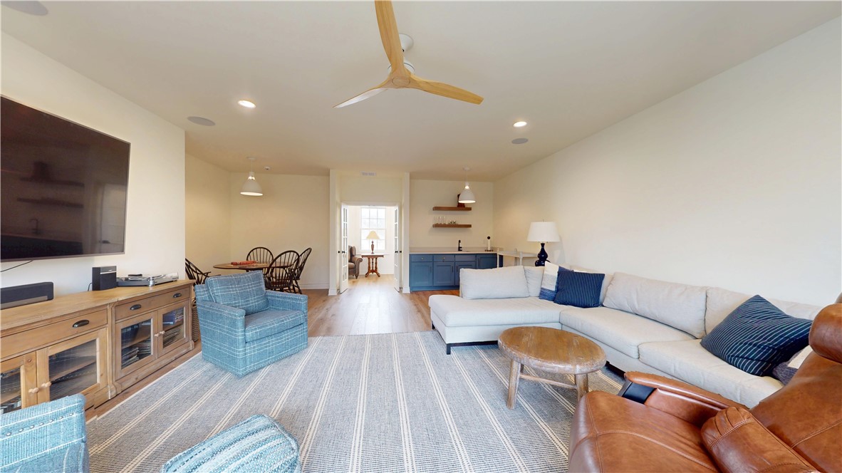 SCISSORTAIL SUB PH 1-ROGERS - Residential