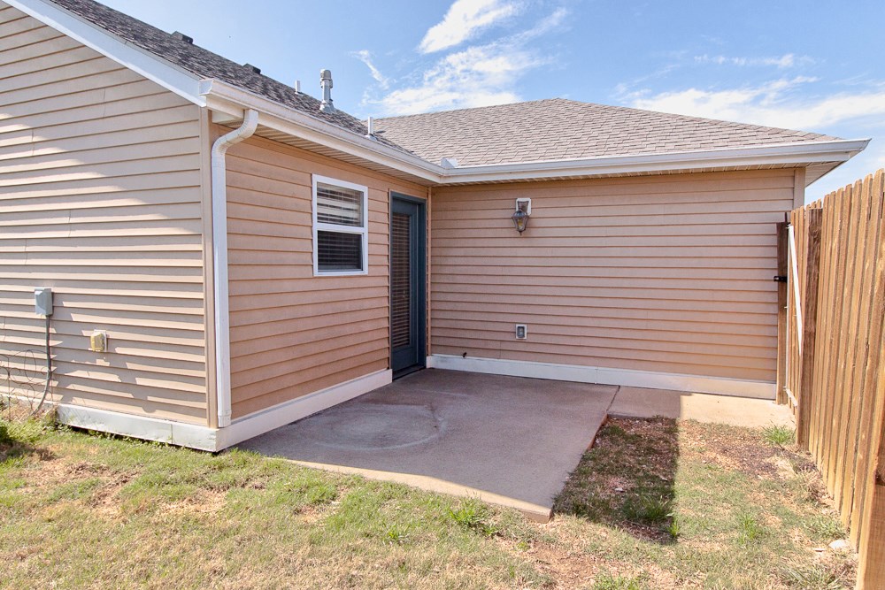 Walnut Crossing - Residential