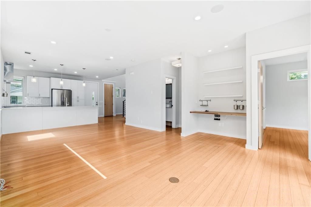Jennings Add - Residential Lease