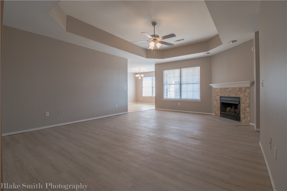EAGLE CREST ESTATES-BENTONVILLE - Residential Lease