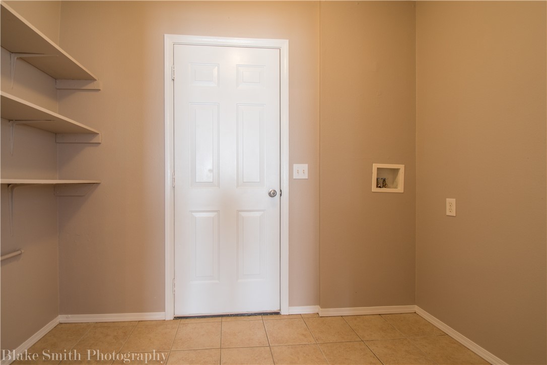 EAGLE CREST ESTATES-BENTONVILLE - Residential Lease