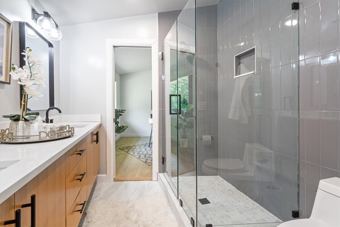 McCleskey Place Siloam Spgs - Residential