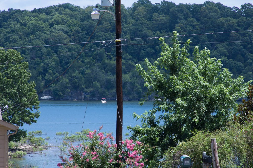 Last chance to own a lake area lot with great lake views. Close to public & community boat launch. Lot is cleared & ready to build that dream home.