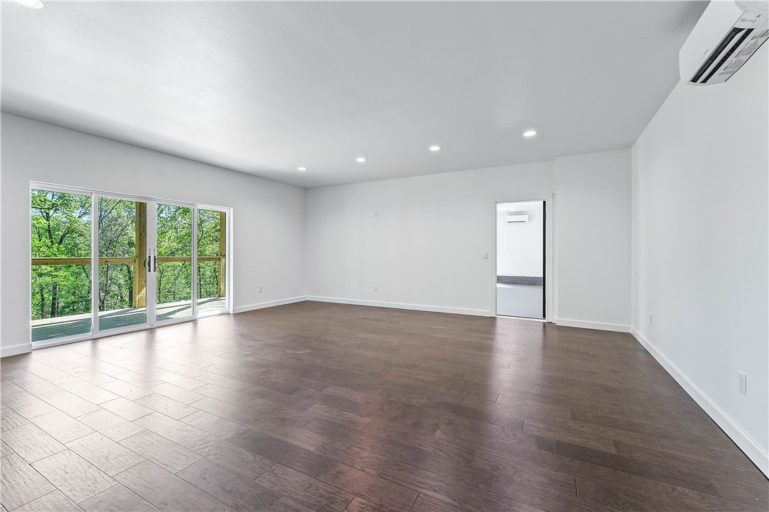 York Sub Bvv - Residential