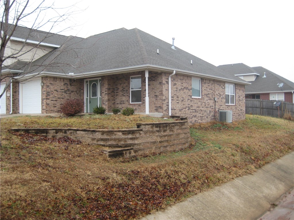 Charlou Estates - Residential Lease