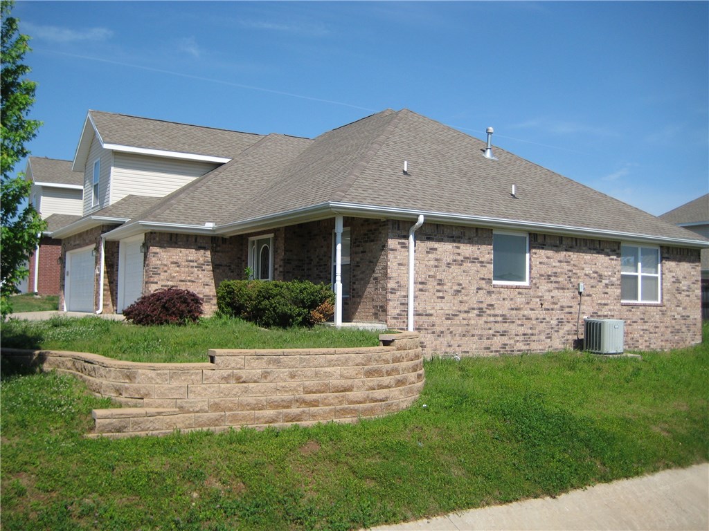 Charlou Estates - Residential Lease