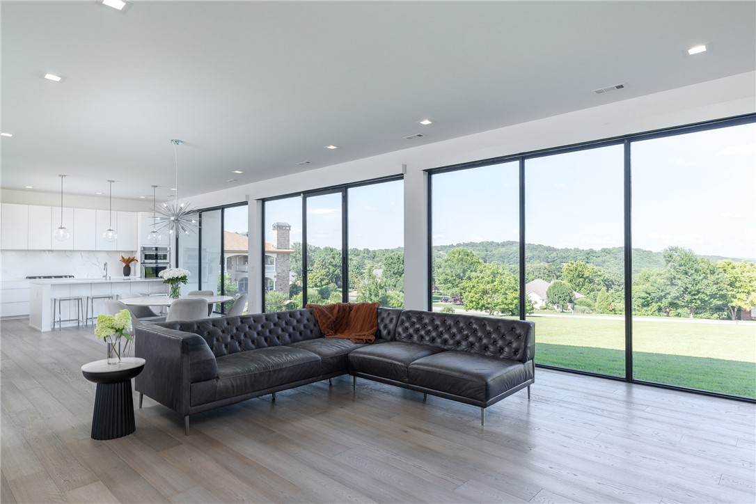 Ridgemonte View - Residential
