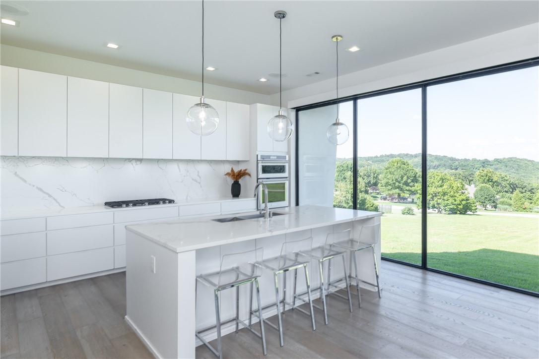 Ridgemonte View - Residential