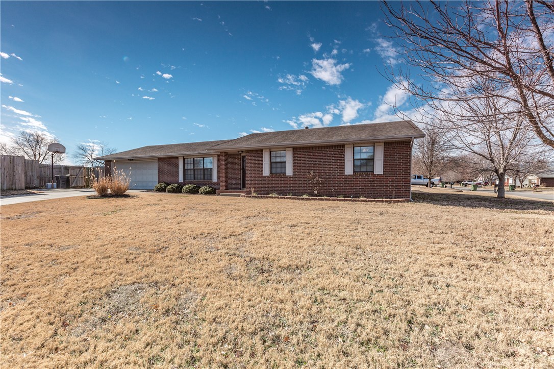 Pine Meadow Add Rogers - Residential