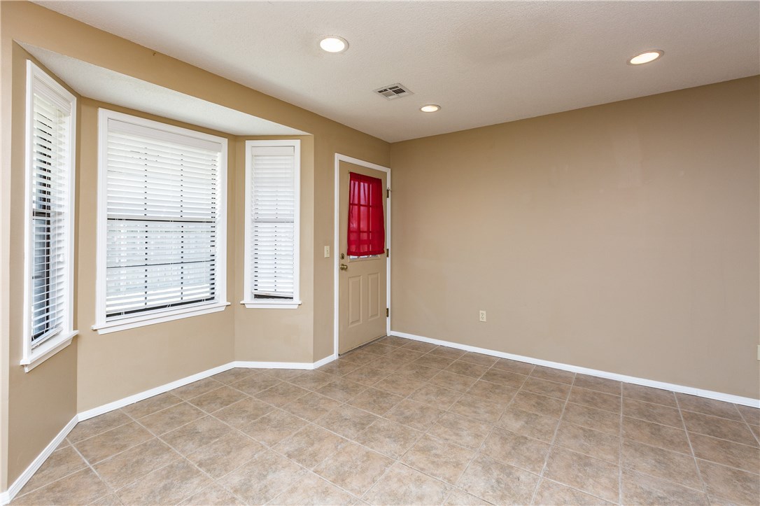 Pine Meadow Add Rogers - Residential