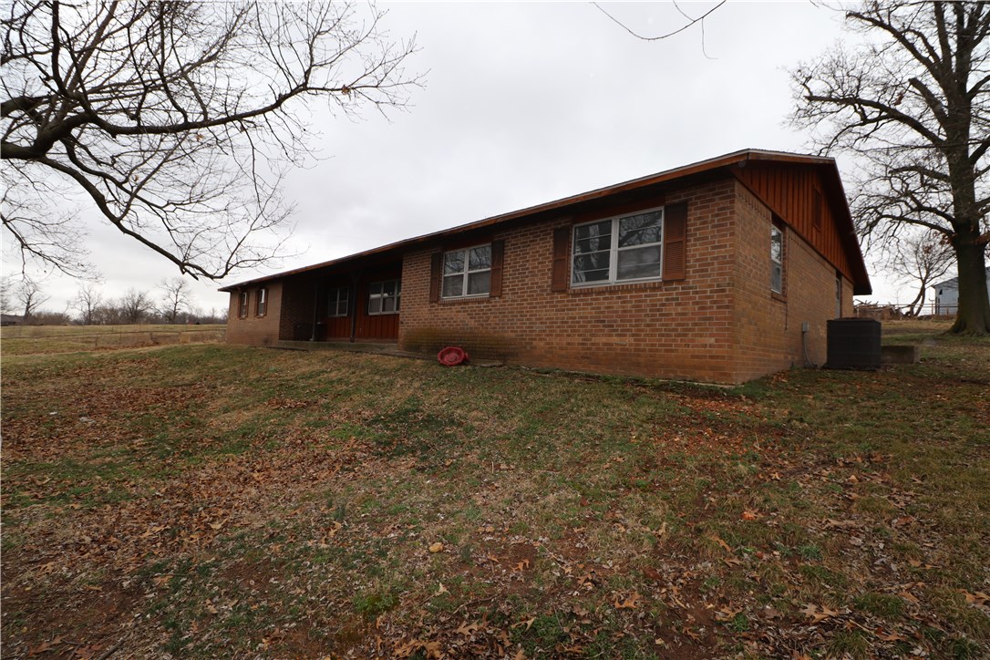 14-18-31-Springdale - Residential