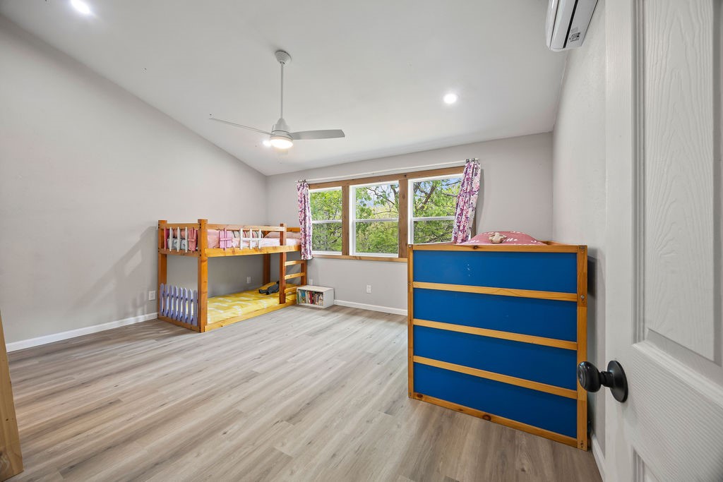 n / a - Residential
