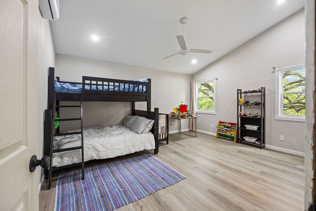 n / a - Residential