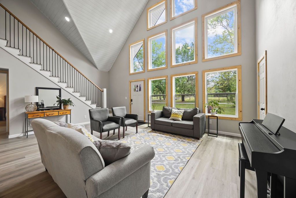 n / a - Residential