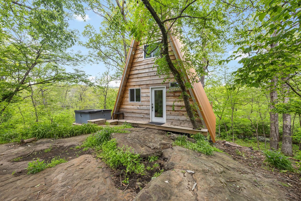 n / a - Residential