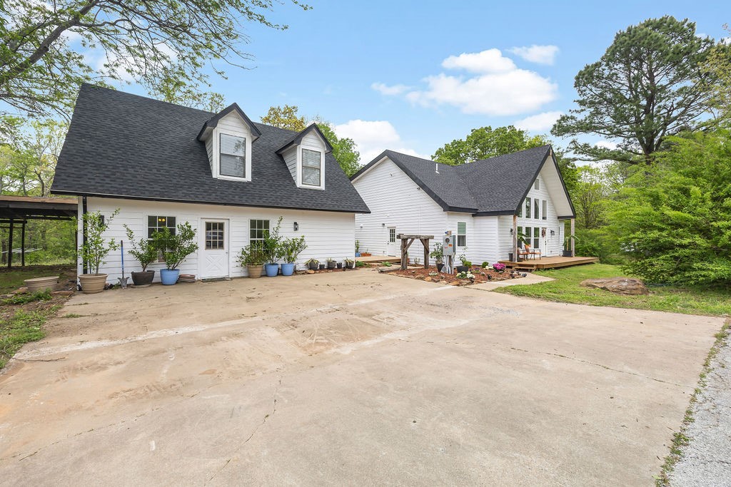 n / a - Residential