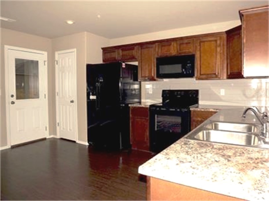 Quarry Trace Add Ph II - Residential Lease