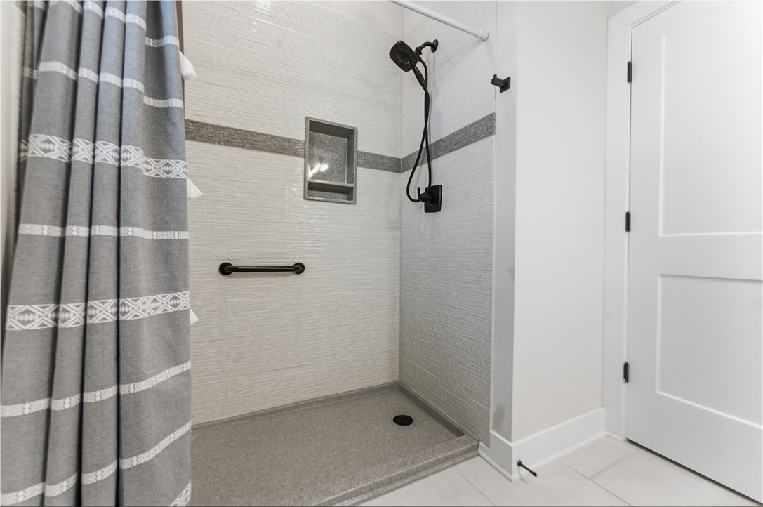 Clarendon Heights - Residential