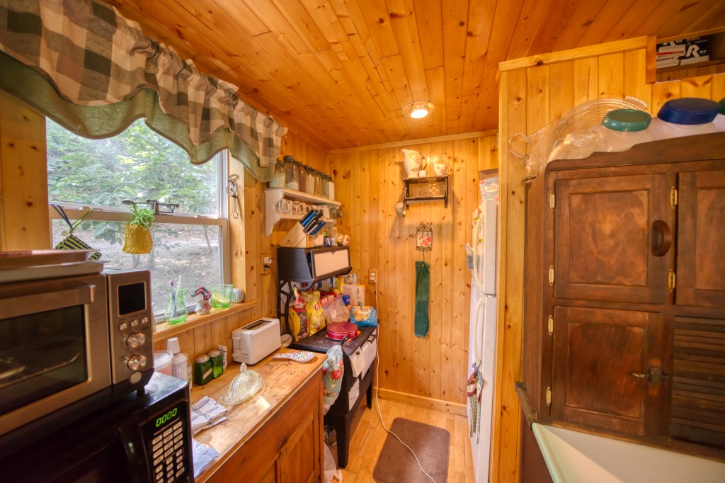 Big Clifty Shores Unit ` - Residential