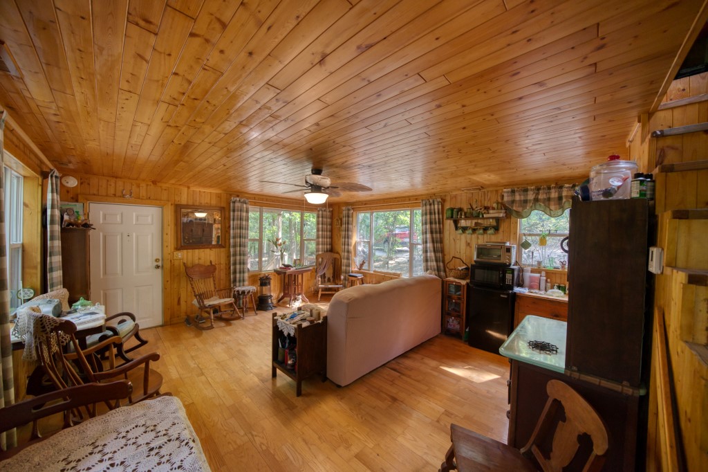 Big Clifty Shores Unit ` - Residential