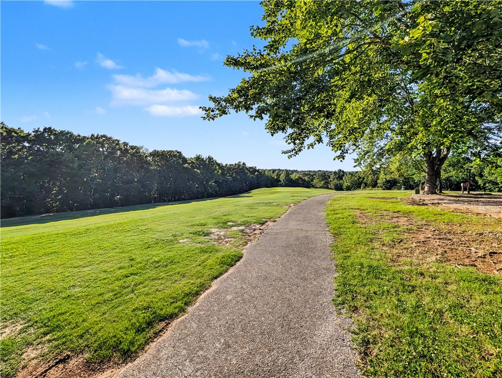 Brittany Courts Bvv - Residential
