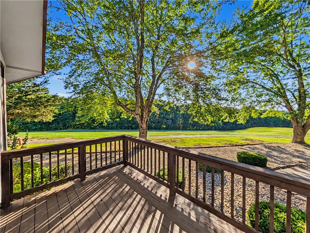Brittany Courts Bvv - Residential
