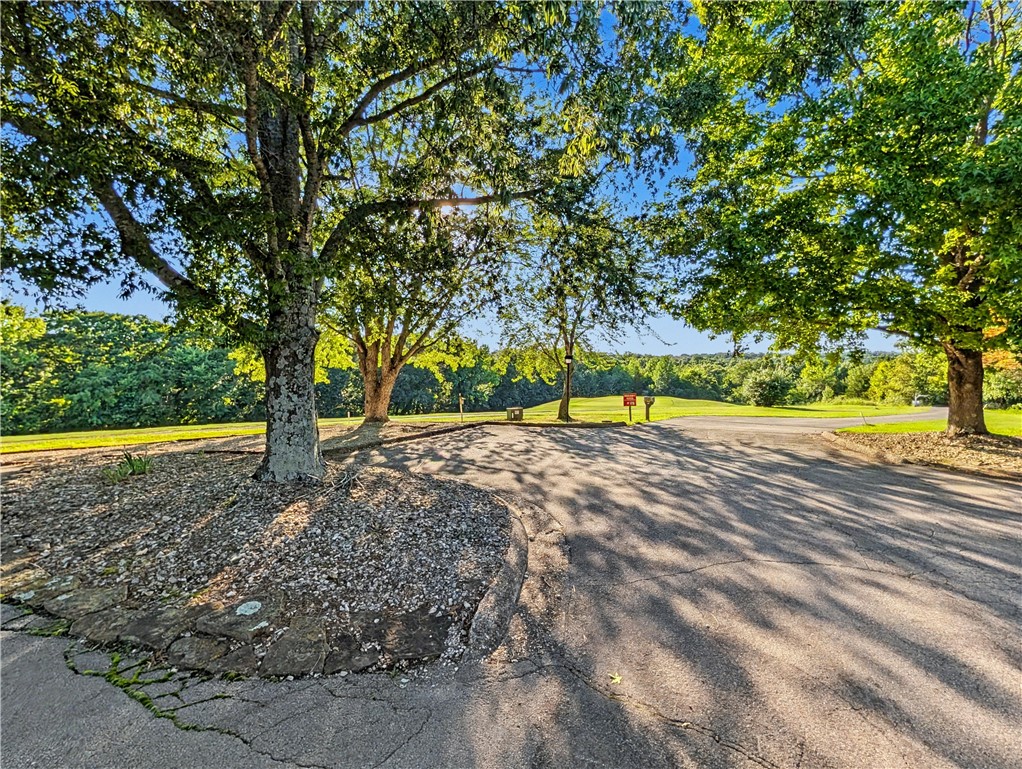 Brittany Courts Bvv - Residential