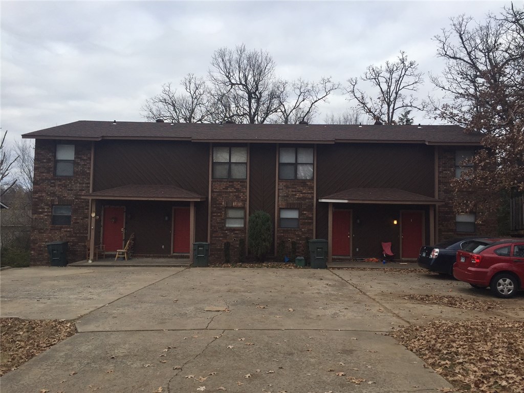 Great turnkey investment property!!! Fully occupied 4-plex in E. Fayetteville. New roof in 09, new carpet and tile in 2010. No sign, please do not disturb tenants.