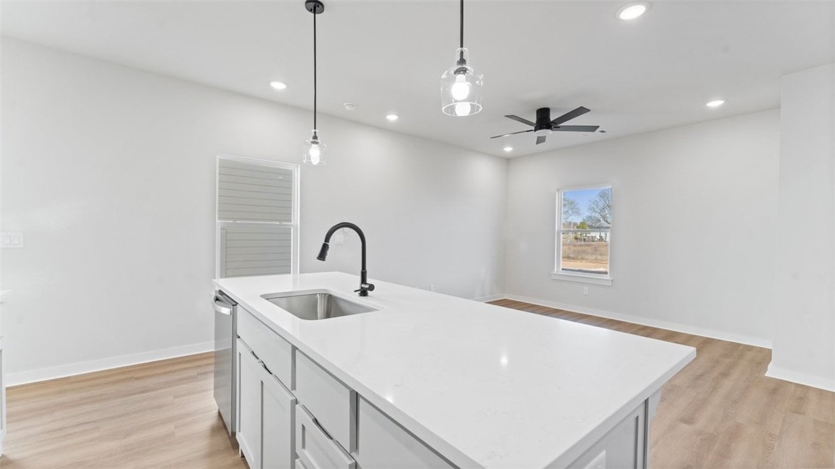 Pea Ridge Pointe Townhomes - Residential Lease