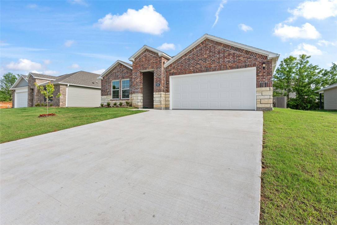 4 bedroom, 2 bathroom house in Siloam Springs. Amenities include central air, central heat, deck, dishwasher, hardwood floors, stainless steel appliances, updated kitchen, updated bathroom, washer dryer, and yard. No Utilities included. Is pet friendly. Date Available: Jul 24th, 2023. $1,850/month rent. A $2,000 security deposit is required. Please submit the form on this page or contact NWA RENTALS at 479-326-8100 to learn more. A $250/pet non-refundable pet fee and an additional monthly charge of $50/pet will be applicable for small pets. This property is managed by a responsible landlord using Avail Landlord software.